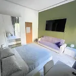 Mi Casa Tu Casa - *