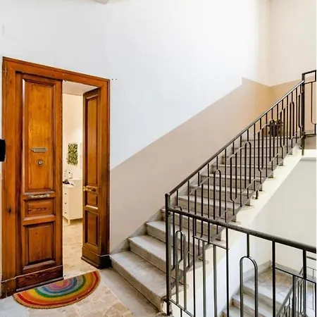 Pensjonat Mi Casa Tu Casa - Katania