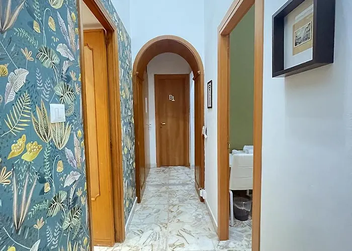 Mi Casa Tu Casa - *